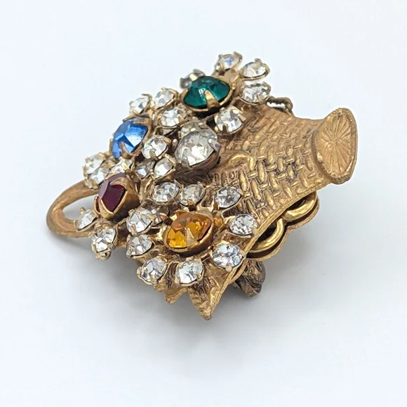 Miriam Haskell Vintage Rhinestone Flower Basket Brooch - Picture 5 of 6